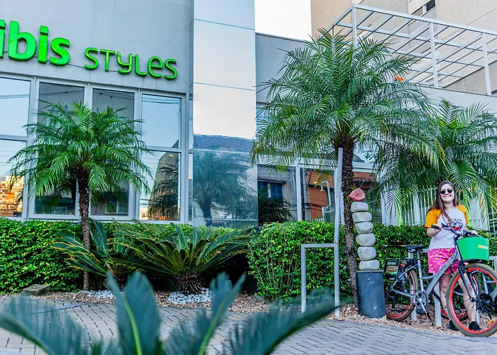 Ibis Styles Centro - Proximo Rodoviaria, Araujo Vianna E Hospitais Hotel