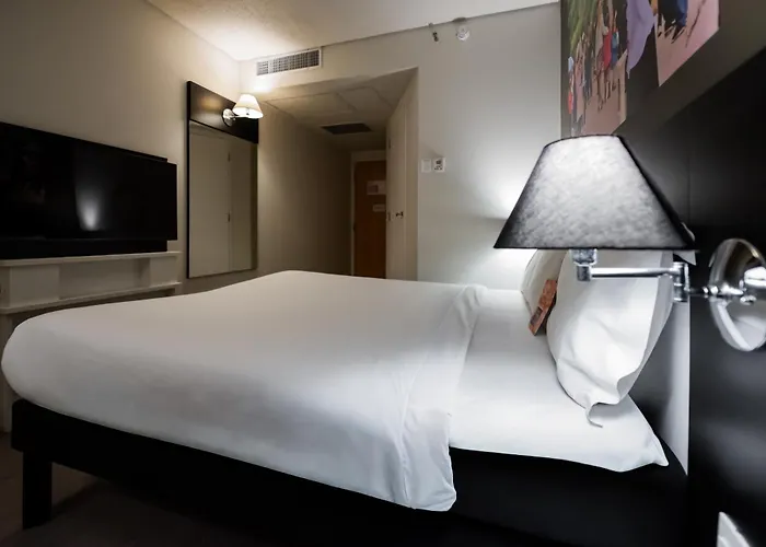 Hotel Ibis Styles Centro - Proximo Rodoviaria, Araujo Vianna E Hospitais